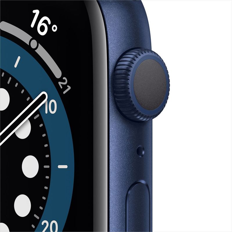 ساعة ابل سيريز 6 جي بي اس - 40 ملم - هيكل من الالمنيوم باللون الازرق مع حزام رياضي بلون كحلي غامق