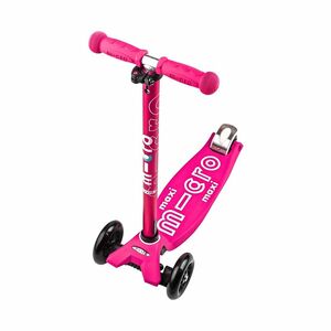 Micro Maxi Deluxe Foldable Scooter Shocking Pink LED