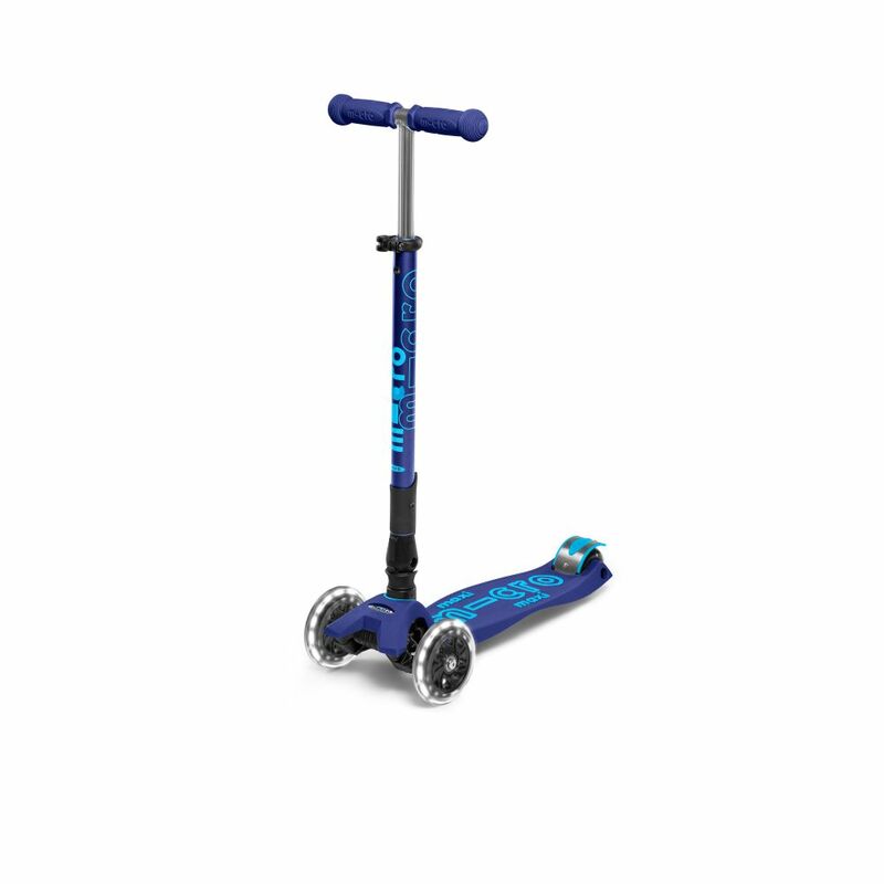 Micro Maxi Deluxe Foldable Navy Led Scooter