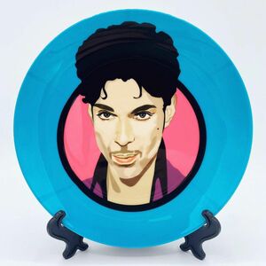 Art Wow Prince 8 Inch Decorative Plate with Stand