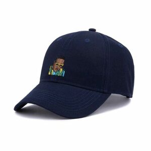قبعة منحنية من كايلر أند سنز مزينة بنقشة ملك وخطوط، حجم كبير، لون أزرق، إم سي