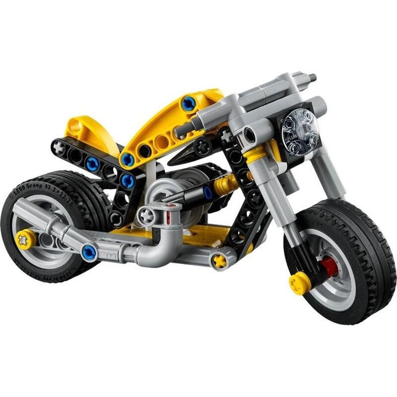 LEGO Technic Yellow Motorcycle 42225 (151 Pieces)