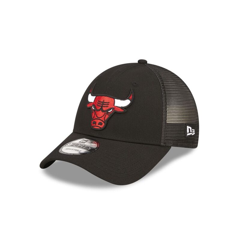 New Era NBA Home Field Chicago Bulls 9Forty Trucker Men's Cap - Black (One Size)