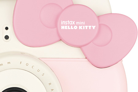 Fujifilm instax mini HELLO KITTY Pink Instant Camera